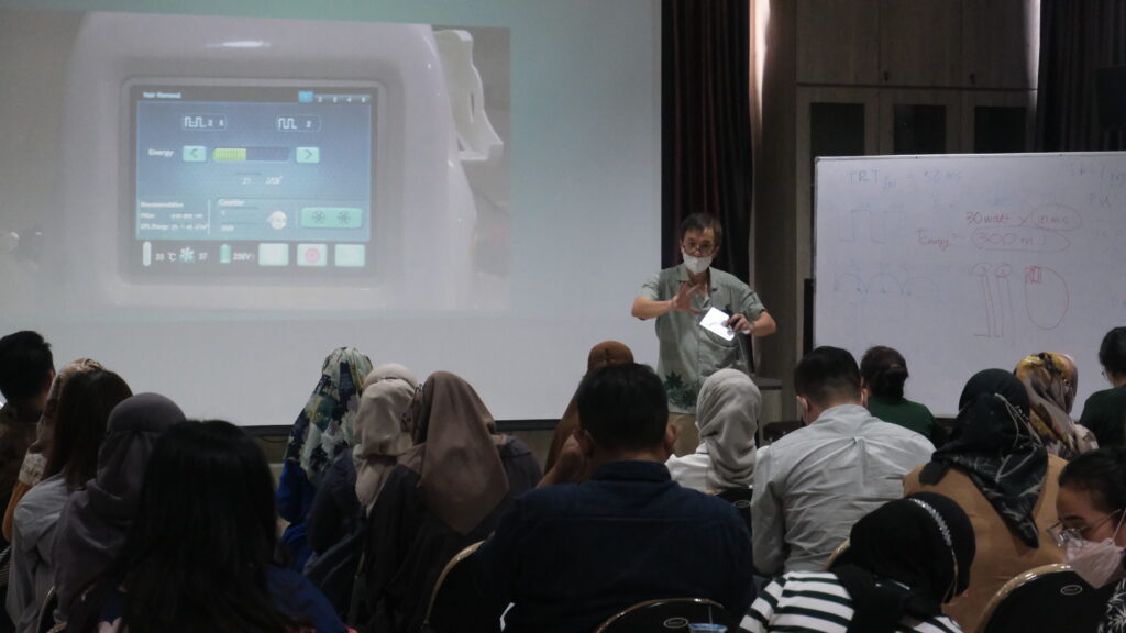 kursus estetika & kecantikan